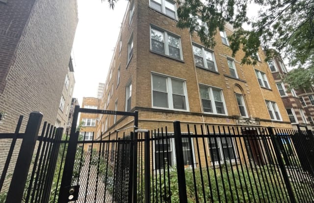 850 1/2 W Agatite Avenue - 850 1/2 W Agatite Ave, Chicago, IL 60640