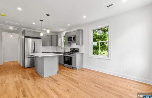 43 Franklin Avenue 2