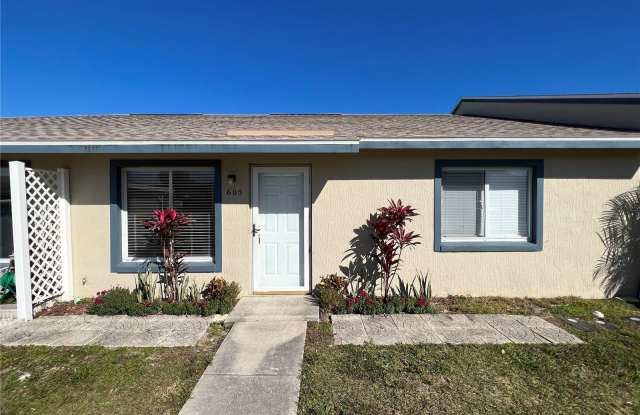 605 RIDGE Terrace