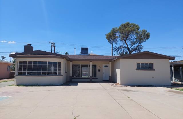 7408 PARKLAND Drive