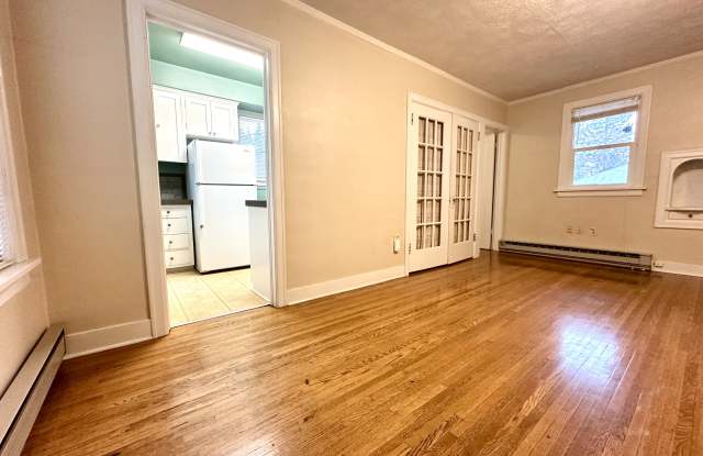 421 South Coeur d'Alene Street - 1