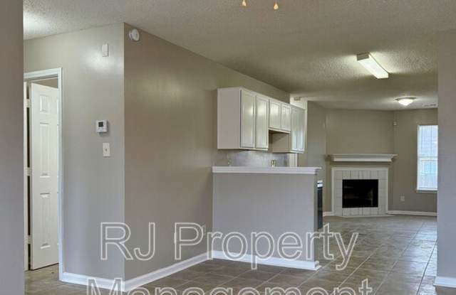 4297 Kings Valley Cv E