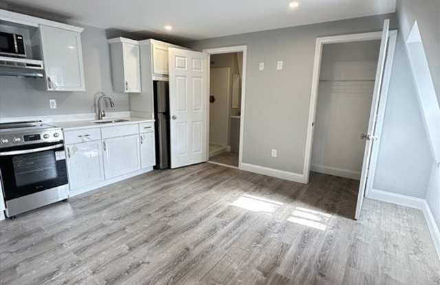 6 Monroe Street unit: 315