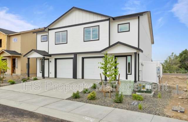 4762 Quinault Pl.