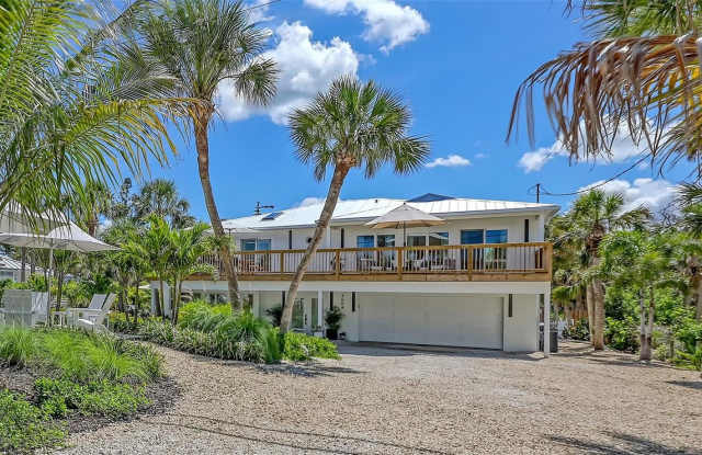 Photo of 3604 CASEY KEY ROAD