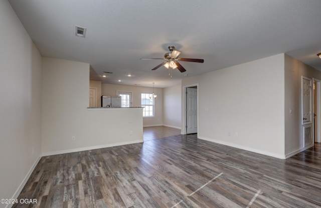 2410 Annie Baxter Avenue