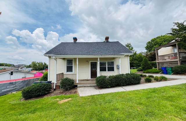 3 Bedroom 1 Bath Duplex