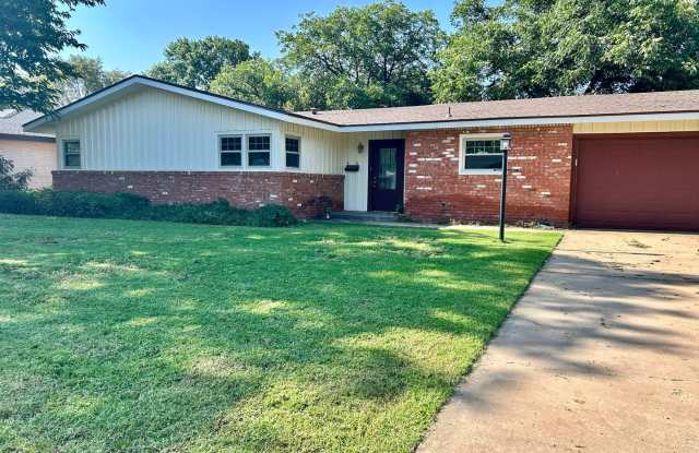 Photo of 3Bed/2Bath Available now!