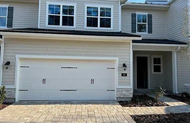 82 WHITE CYPRESS Drive