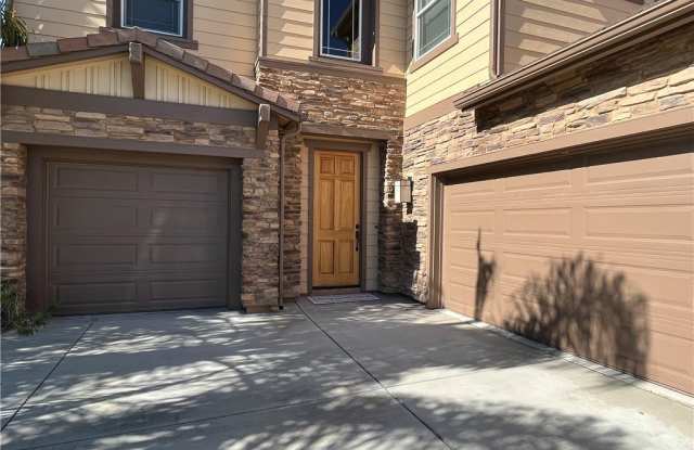 9053 Lemongrass Court