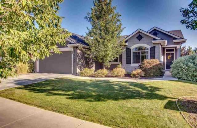 5135 West Denwick Drive - 5135 West Denwick Drive, Eagle, ID 83616