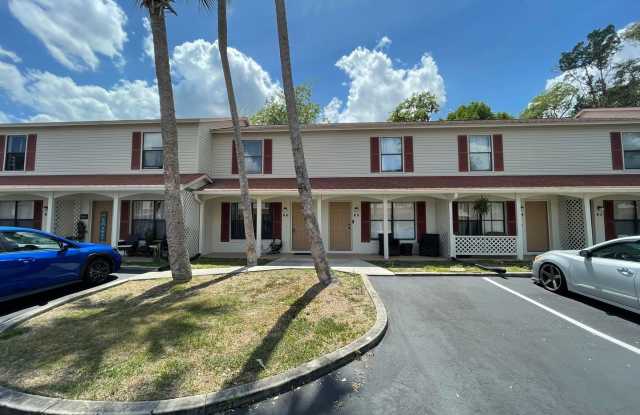2/1.5 Townhome in Port Orange