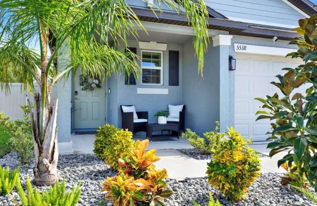 5538 BLUE AZURE DRIVE