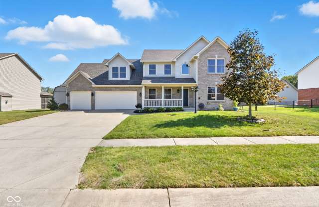 7975 Meadow Bend Circle