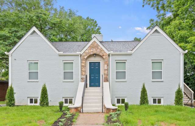 Location, Location - Duplex Unit A - 636 Francis PL NW/ 2 bedroom, 2 bath - off street parking $1700.00