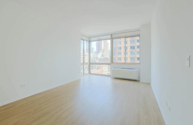 158 W 27th St