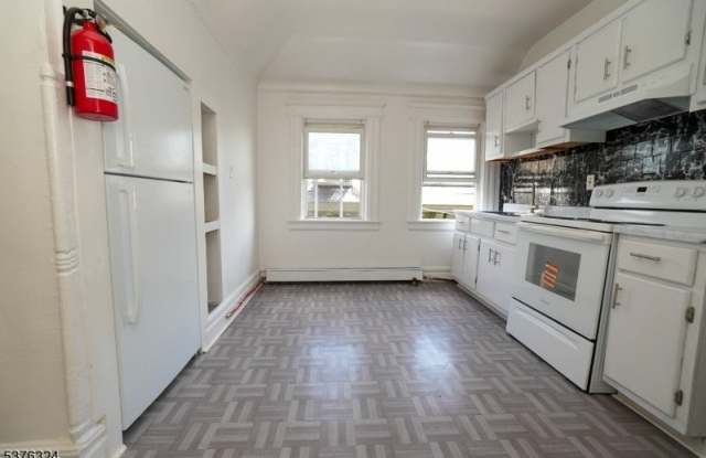 Photo of 26-28 Treacy Ave 3rd Floor