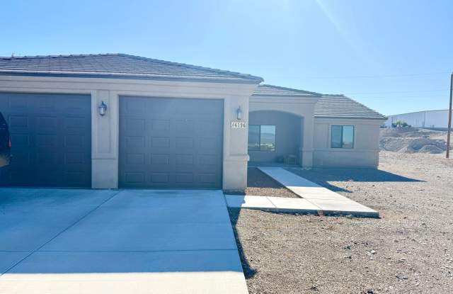 This home has EVERYTHING and is ready for you!