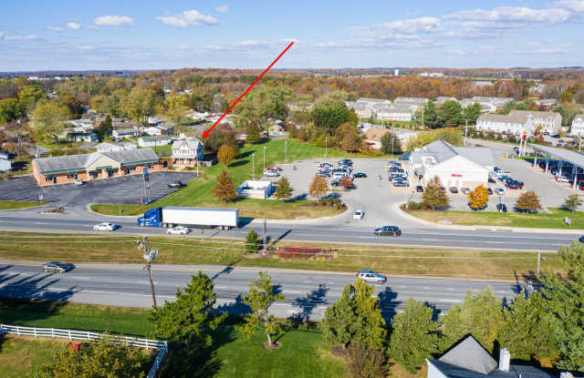 1657 Elkton Rd - House/Office Space