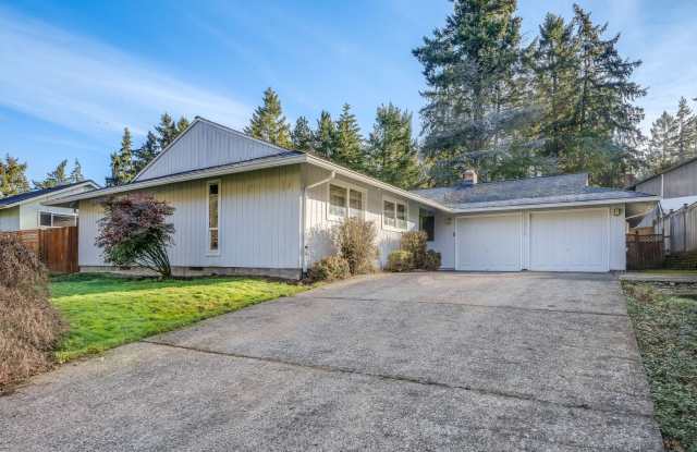 Beautiful 3 Bed, 2 Bath Rental Home in Highland Beaverton Neighborhood!