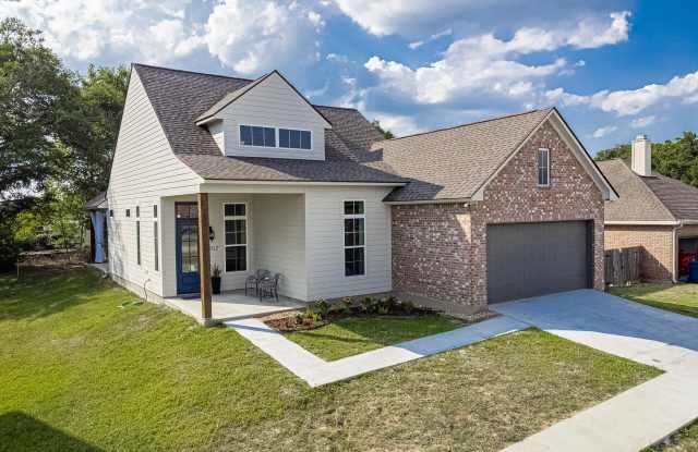 Photo of 202 Student Lane