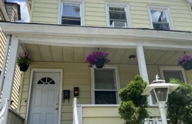 137 COLUMBUS PL 2 - 137 Columbus Place, Roselle Park, NJ 07204