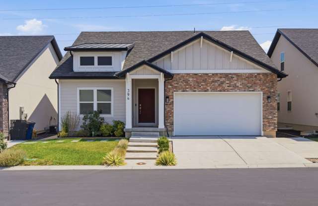 Modern 2022 Kaysville Rambler with 3 Bedrooms