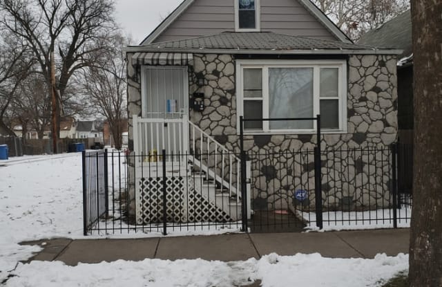 140 West 110th Street - 140 East 110th Street, Chicago, IL 60628