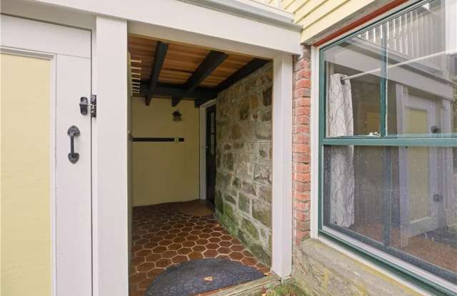 56 Bateman Avenue unit: 1