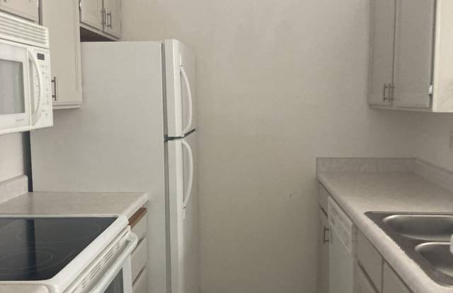 1546 West 3280 South