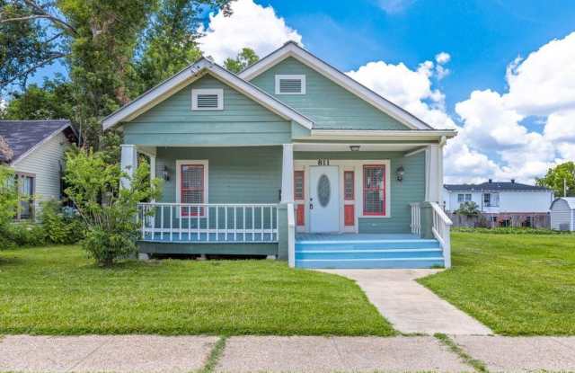 Cute 2B/2B Home Available in Lake Charles
