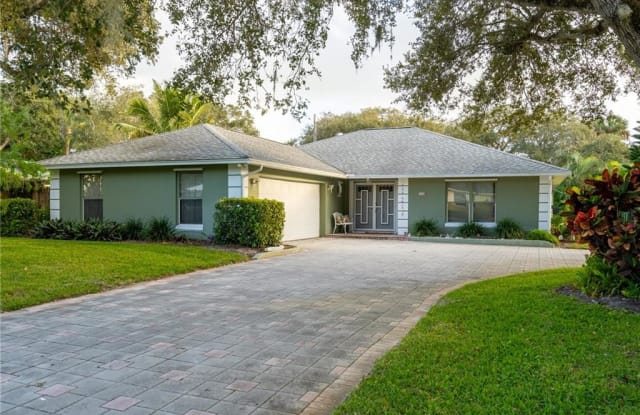 506 Indian Lilac Road - 506 Indian Lilac Road, Vero Beach, FL 32963