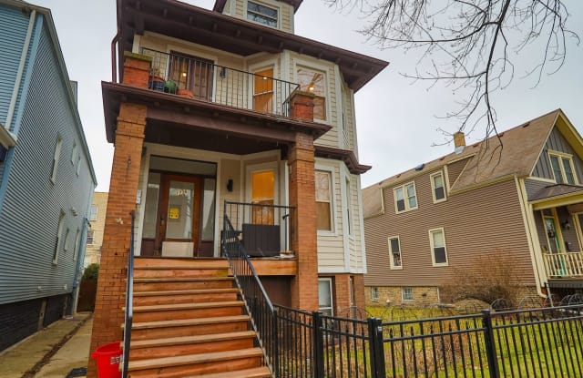 1736 W Summerdale Avenue - 1736 West Summerdale Avenue, Chicago, IL 60640