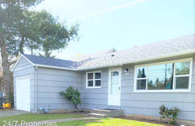 7025 N Tyler Ave. - 7025 North Tyler Avenue, Portland, OR 97203