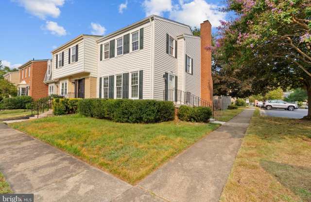 Photo of 9932 LONGFORD Court