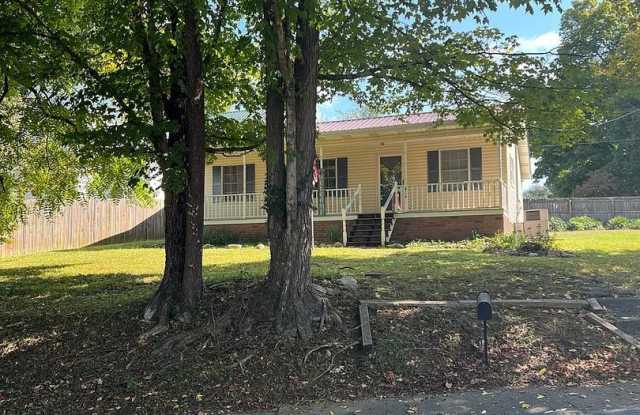 Charming Single Family Home in the Heart of Elizabethton