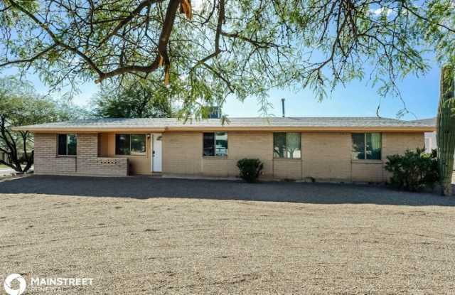 6725 South Via Perico