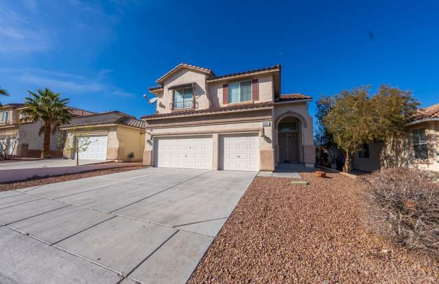Spacious 4-Bed Family Home in Prime Las Vegas Location!