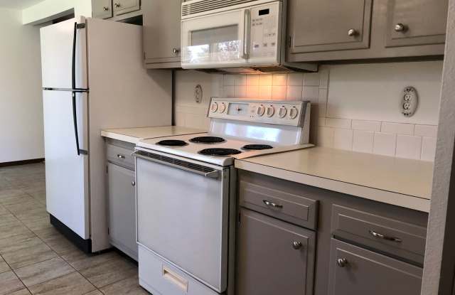 3414 Sheridan Avenue