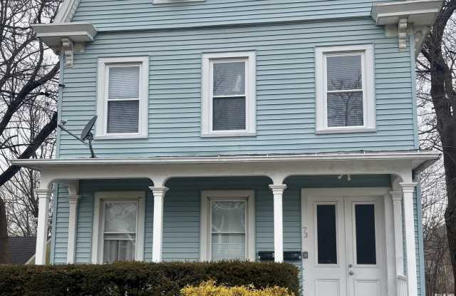 73 Peck Street unit: 2