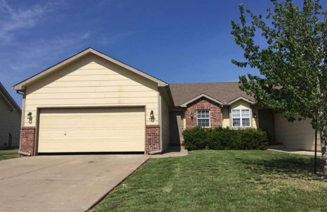 9908 E Kinkaid Cir - 9908 East Kinkaid Circle, Wichita, KS 67207