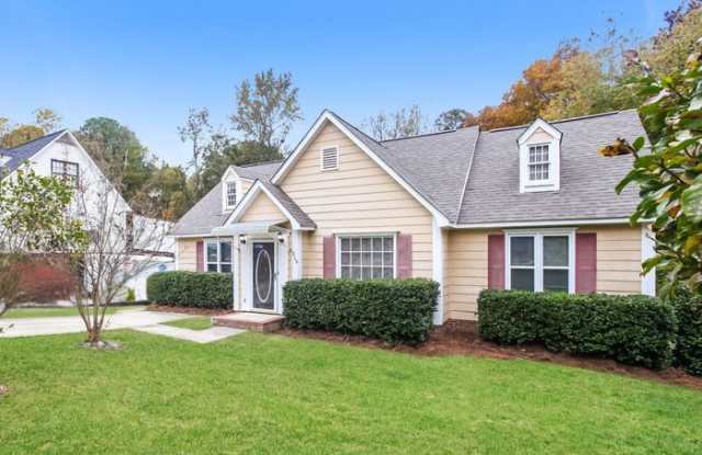 Photo of 315 Gales River Road