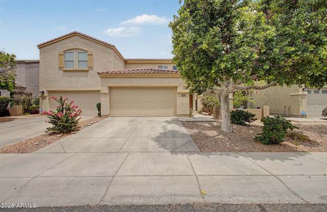 8770 W WOOD Drive