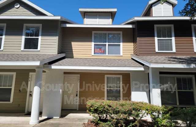 2348 SW 42nd DR