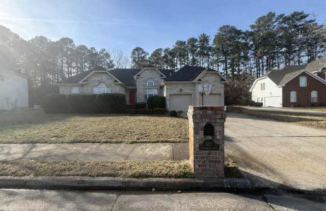 Amazing 5-Bed, 2.5-Bath Home on a Cul-de-Sac "ASK ABOUT OUR ZERO DEPOSIT"