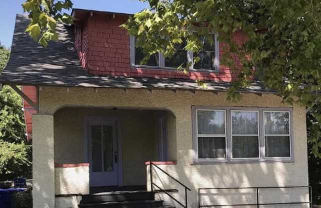 321 East Duffy Street, APT A