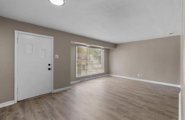 90 La Havre Circle