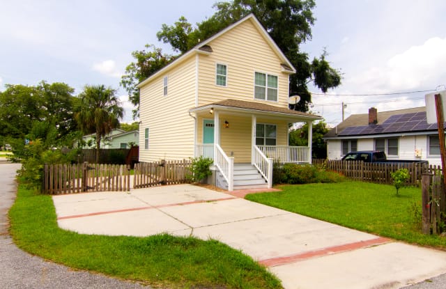 1124 5th Ave - 1124 5th Avenue, Charleston, SC 29407