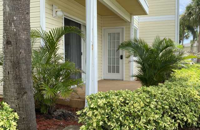 1801 Island Club Dr