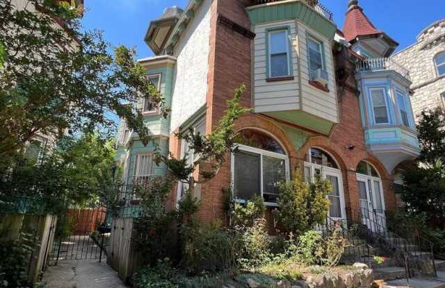 Photo of 408 S 45TH Street unit: 2F